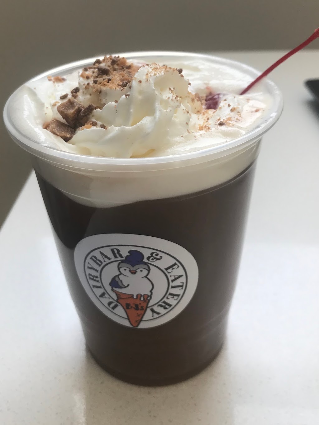 BJs Dairy Bar & Eatery | 24 Ontario Rd, Mitchell, ON N0K 1N0, Canada | Phone: (519) 348-4440