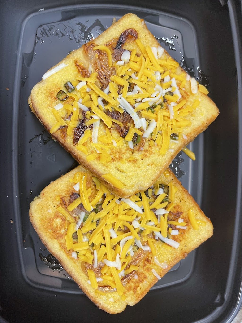 Queen Eatery | 345 Queen St W, Brampton, ON L6X 1B4, Canada | Phone: (905) 866-8492