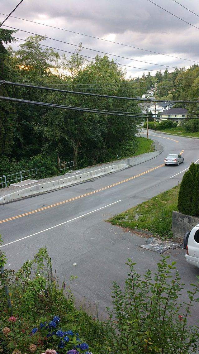 Coldicutt Park | 14064 Marine Dr, White Rock, BC V4B 1A6, Canada | Phone: (604) 541-2181