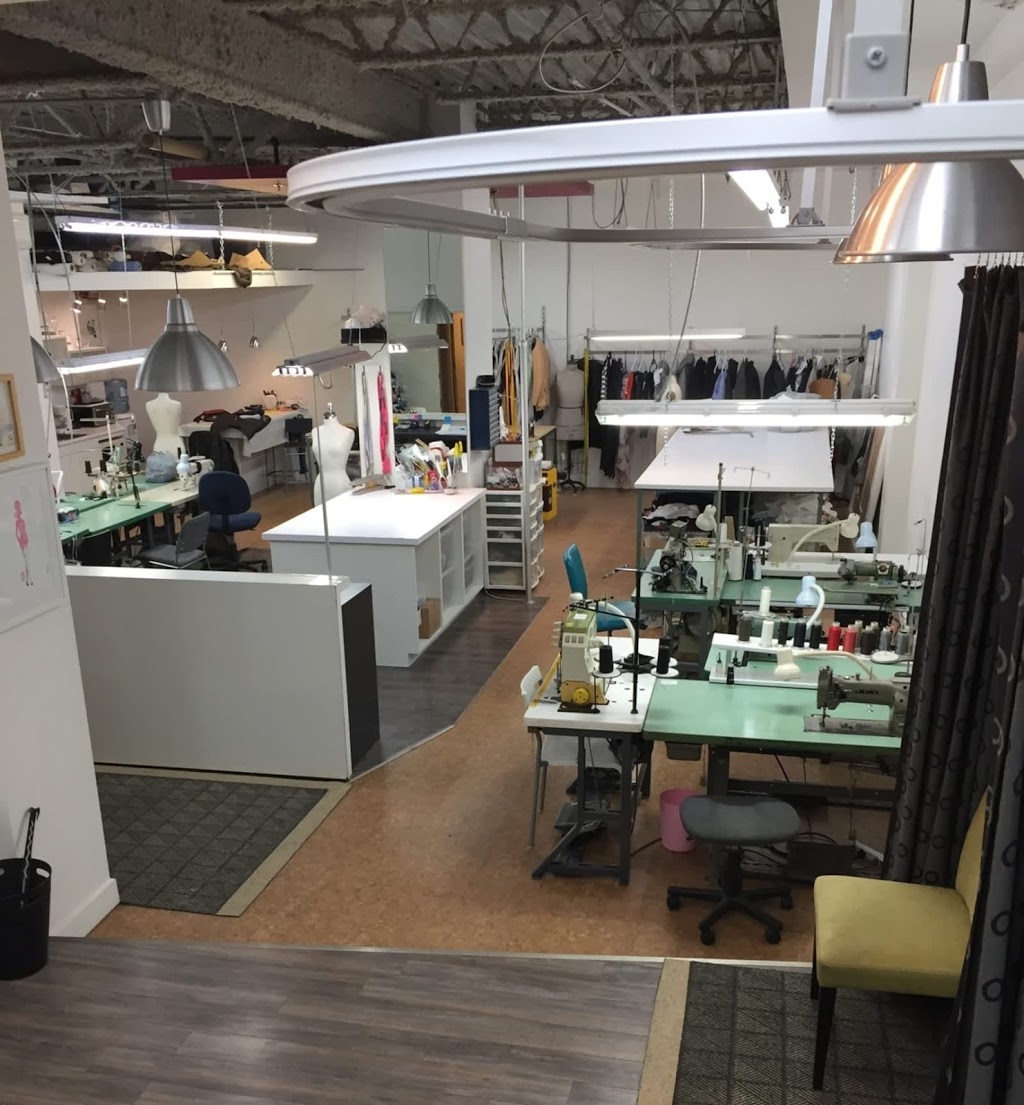 Atelier Couture D | 4812 Boul St-Laurent, Montréal, QC H2T 1R5, Canada | Phone: (514) 282-4555