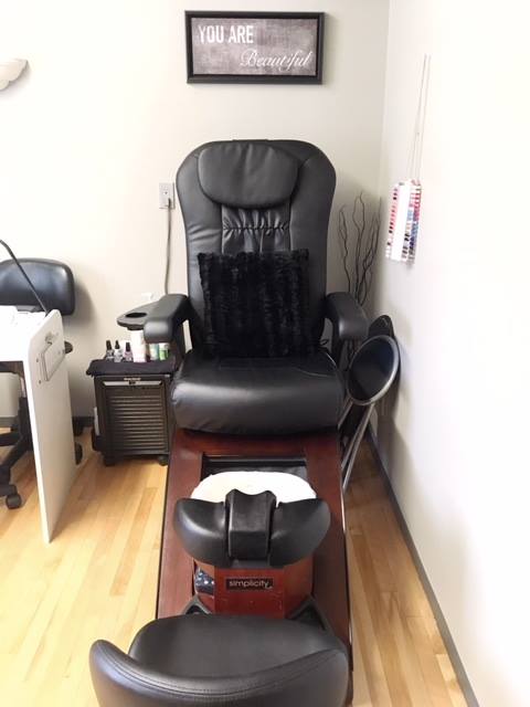 Esjay Esthetics and Lashes | 4018 16 St SW Suite #4, Calgary, AB T2T 4H4, Canada | Phone: (403) 880-7378