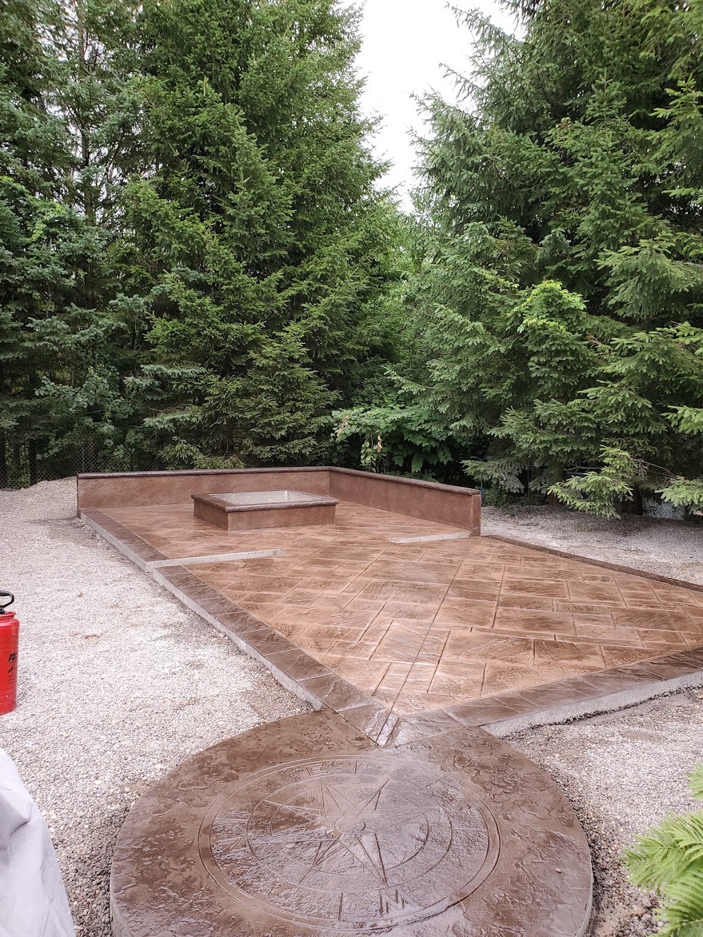 Young concrete creations | 2795 25th Side Rd, Innisfil, ON L9S 2J1, Canada | Phone: (289) 541-5499