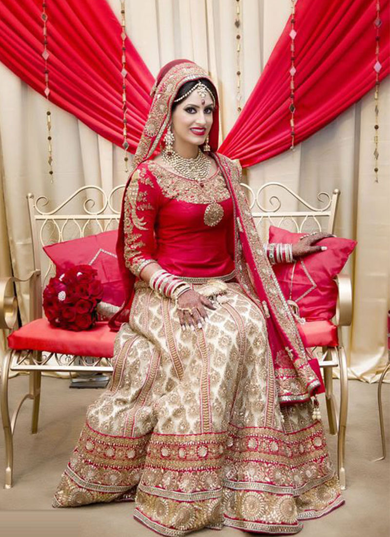 Desi Saree Shop Ltd. | 330 Dixon Rd, Etobicoke, ON M9R 1S9, Canada | Phone: (437) 912-0493