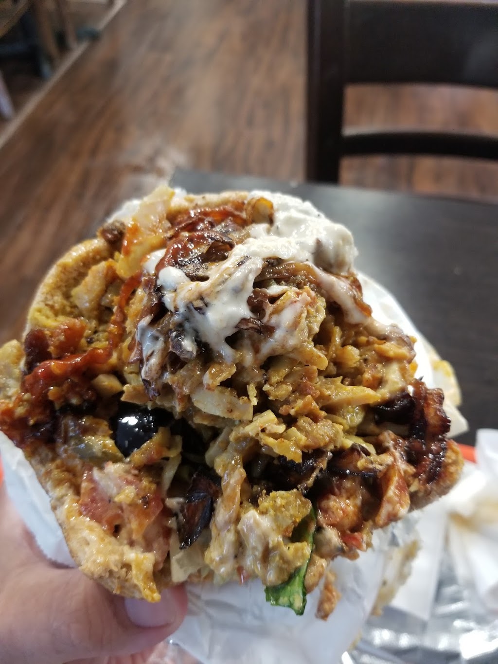 Oinegs Kosher | 360 Saint- Viateur St W, Montreal, QC H2V 4G7, Canada | Phone: (514) 277-3600