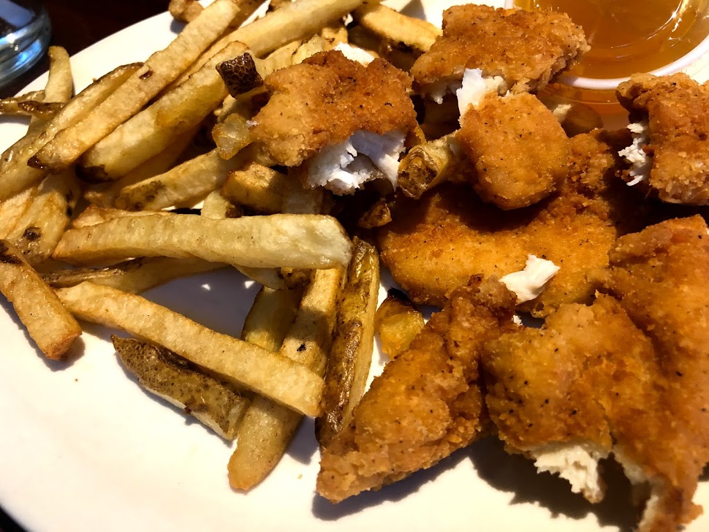 Don Cherrys Sports Bar | 2793 N Service Rd, Jordan Station, ON L0R 1S0, Canada | Phone: (905) 562-8008