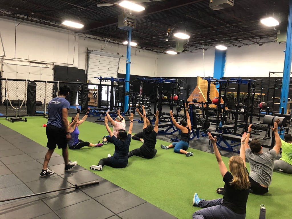FIT IN SIX Personal Training | 1110 Kamato Rd, Mississauga, ON L4W 1Y5, Canada