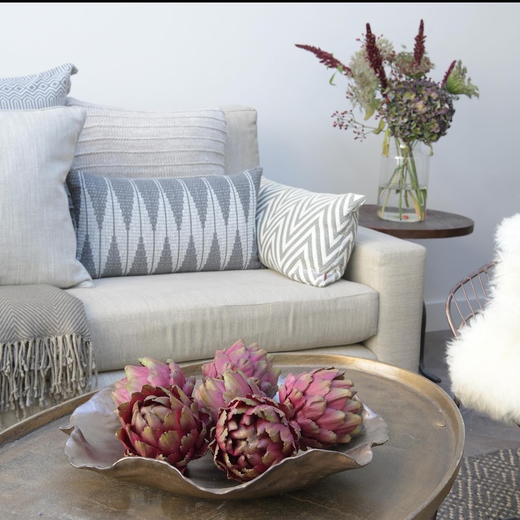 Design2Sell Homestaging | 1116 Alberni Rd, Woodstock, ON N4T 0H8, Canada | Phone: (647) 202-4751