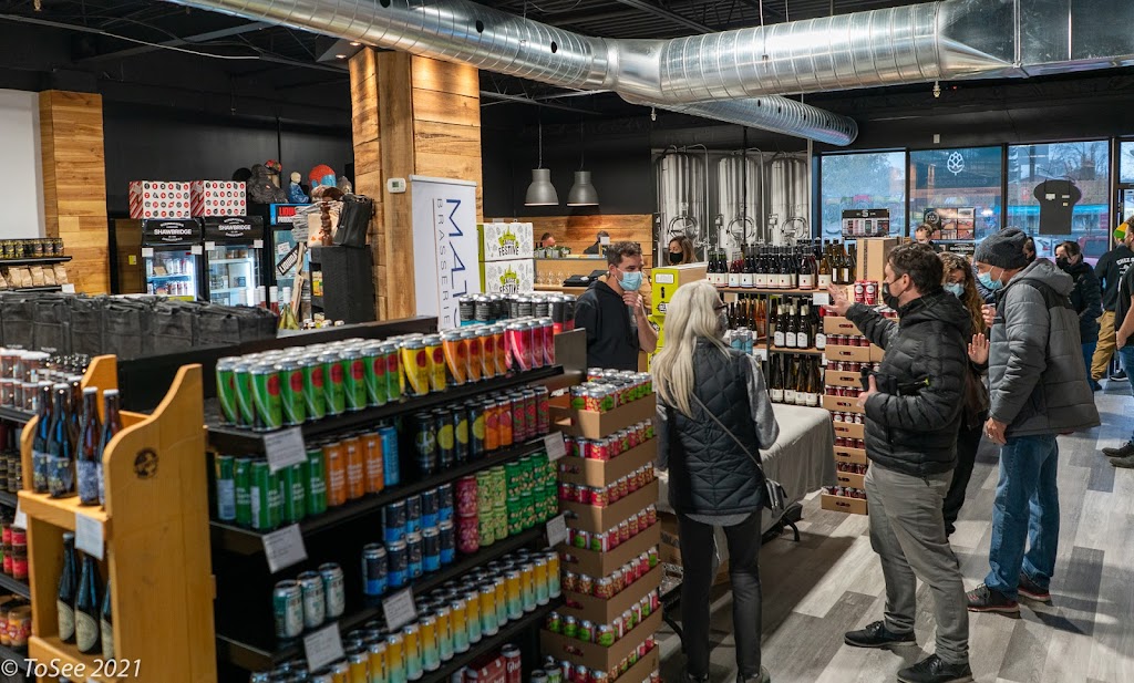 Espace Houblon - Terrebonne | 737 Bd des Seigneurs, Terrebonne, QC J6W 1T5, Canada | Phone: (450) 964-0000