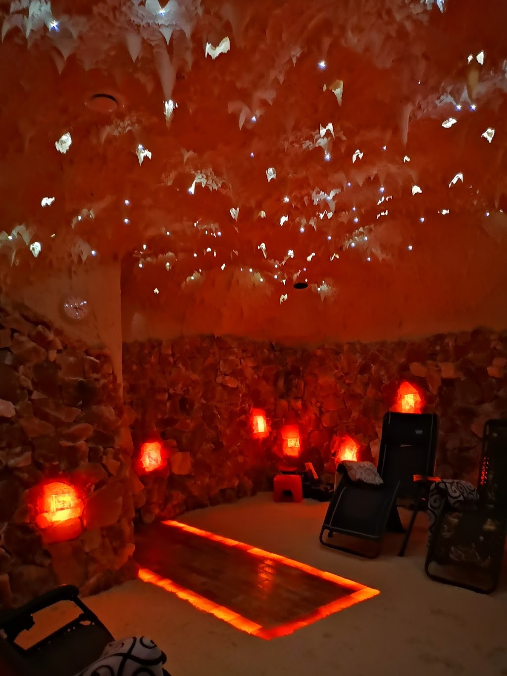 Natures Salt Cave | 200 Victoria Rd S, Guelph, ON N1E 5R1, Canada | Phone: (519) 767-0990