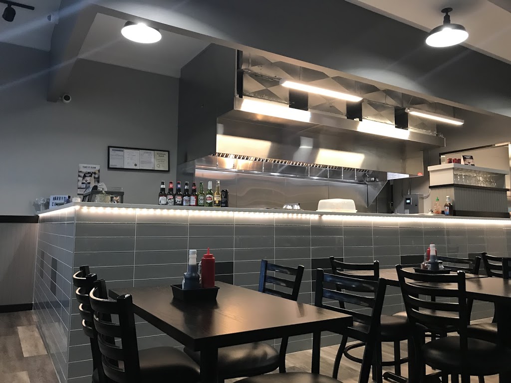 Harry’s Fish and Chips | 3022 30th Ave, Vernon, BC V1T 2B9, Canada | Phone: (236) 426-2888