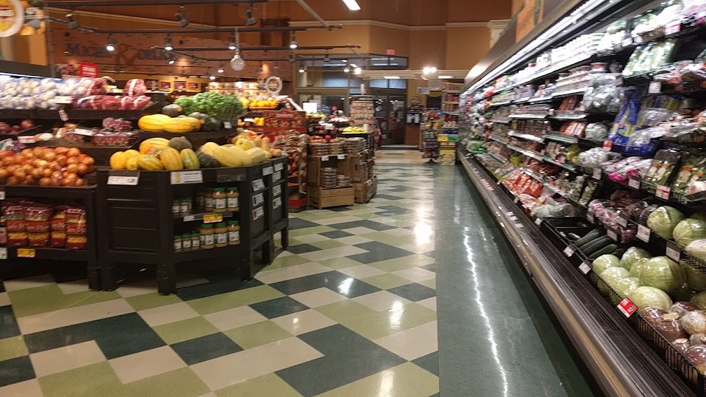 Metro Dube Delisle | 2892 Avenue du Pont N, Alma, QC G8E 1R5, Canada | Phone: (418) 662-9230