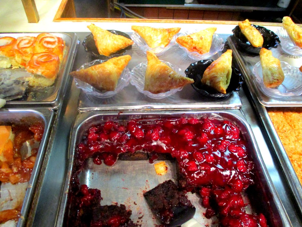 Royal Fork Buffet | 1615 Regent Ave W #900, Winnipeg, MB R2C 5C6, Canada | Phone: (204) 668-1960
