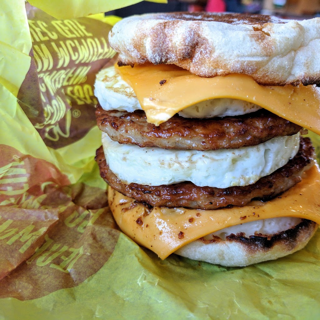McDonalds | 666 Fairway Rd S, Kitchener, ON N2C 1X3, Canada | Phone: (519) 894-0720