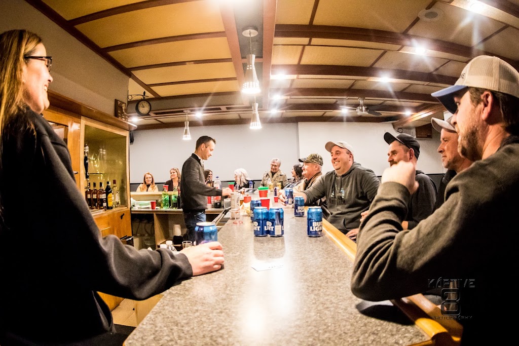 Warner Bar and Hotel | 102 4 Ave, Warner, AB T0K 2L0, Canada | Phone: (403) 642-2199