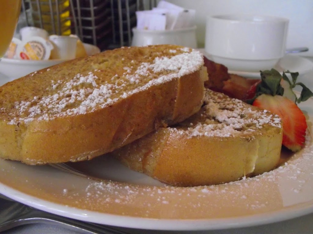 Wentworths Eatery,Cafe & Catering (C andT Catering) | 72 Ross St #1, Barrie, ON L4N 1G3, Canada | Phone: (705) 503-3287