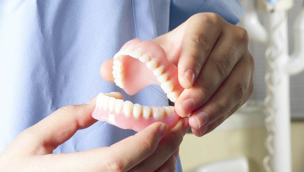 Clinique de Denturologie ProtaDent | 7083 Rue Jarry E #219, Montreal, QC H1J 1G3, Canada | Phone: (514) 312-2909