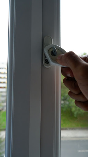 Rapid River Locksmith Vaughan | 172 Connie Crescent, Concord, ON L4K 1L7, Canada | Phone: (289) 401-0234