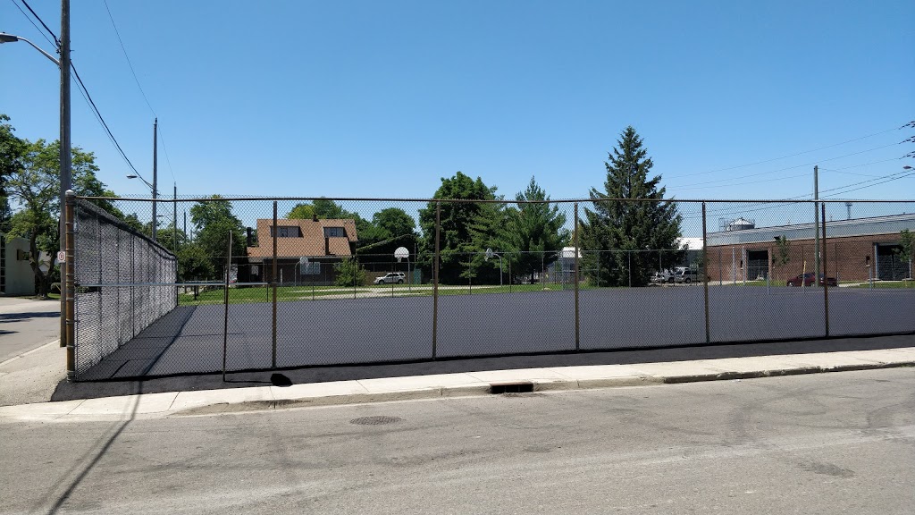 Boyle Memorial Community Centre Park | East London, London, ON N5W, Canada