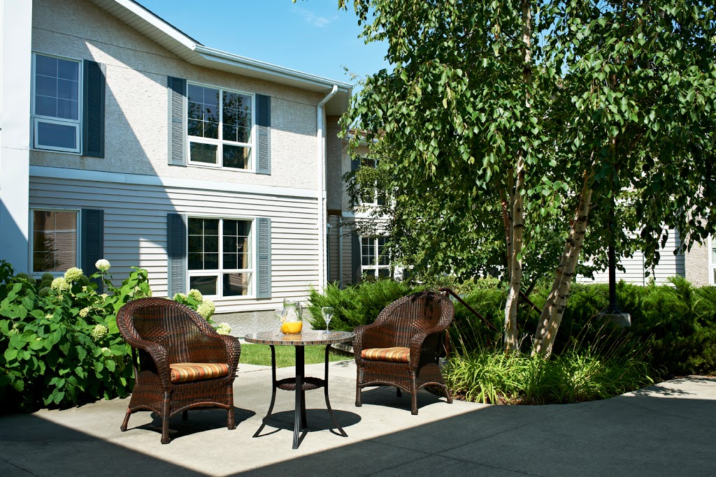 Revera The Rosewood | 857 Wilkes Ave, Winnipeg, MB R3P 2M2, Canada | Phone: (204) 487-9600