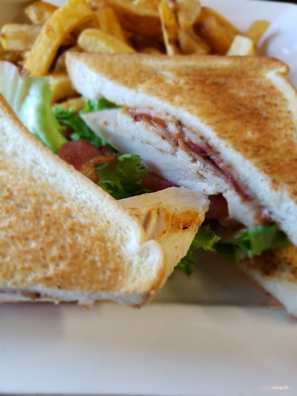 Scottys Corner Diner | 2006 Robertson Rd, Nepean, ON K2H 1A5, Canada | Phone: (613) 695-2222