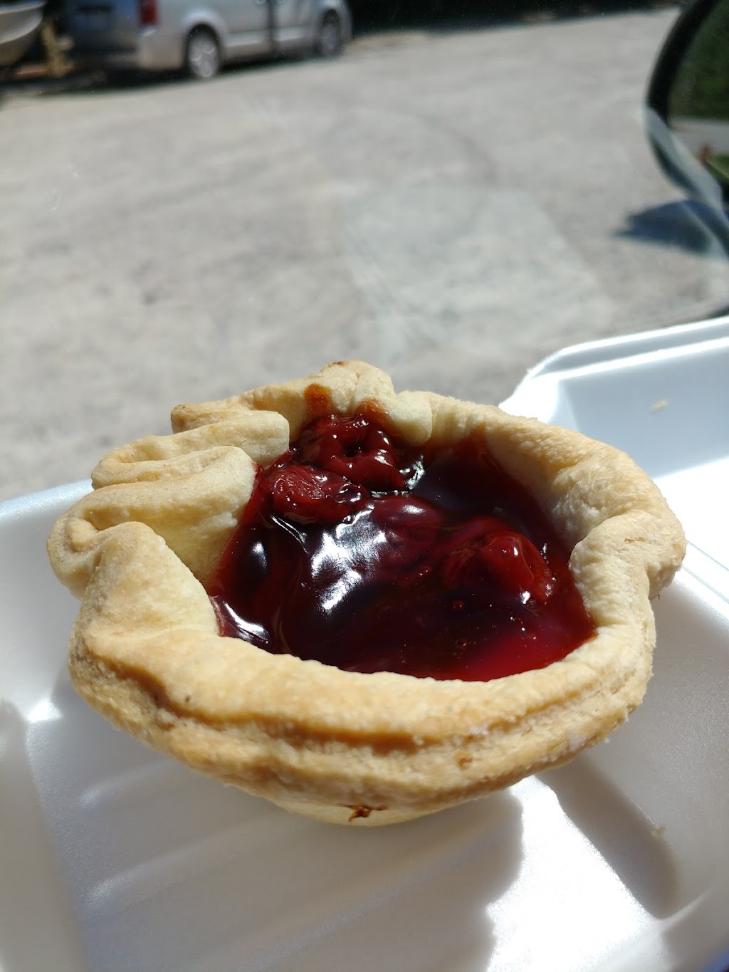 Little Cove Bakery | 4 Warner Bay Rd, Tobermory, ON N0H 2R0, Canada | Phone: (519) 596-8399