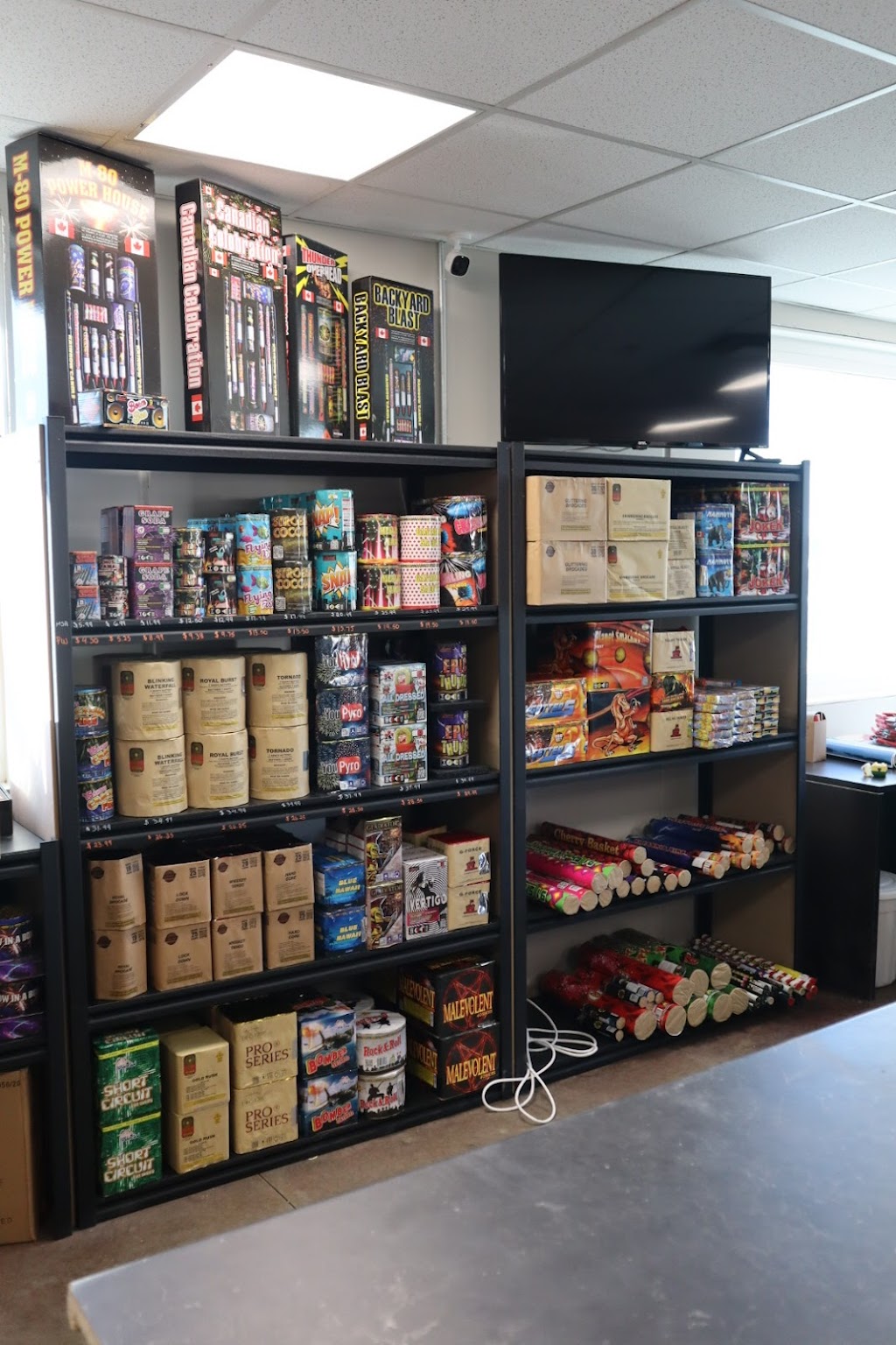 Pyrowest Fireworks Ltd. | 26656 111 Ave NW #112, Acheson, AB T7X 6E1, Canada | Phone: (780) 499-2075