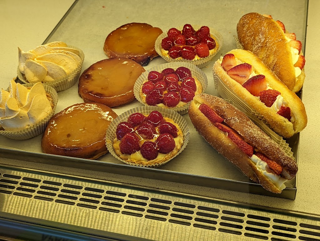 A lEpi de Blé ~ French Bakery | 1757 Main St, Winnipeg, MB R2V 1Z8, Canada | Phone: (204) 334-2526