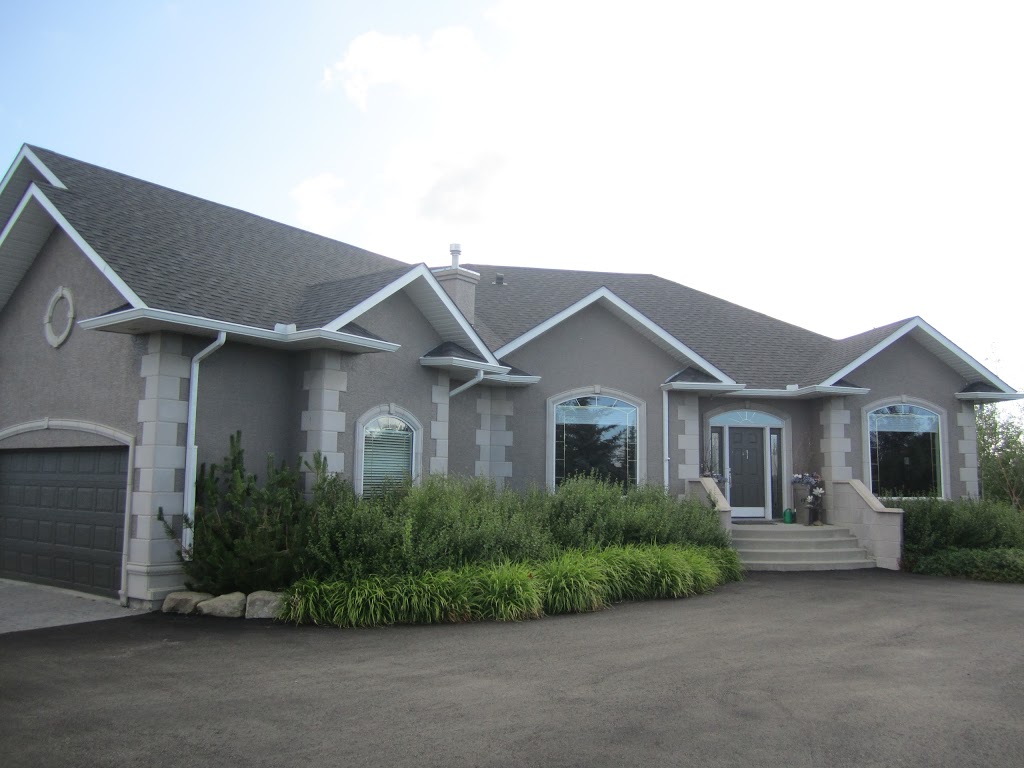 Accommodation Painting Ltd. | 116 Covewood Park NE, Calgary, AB T3K 4T2, Canada | Phone: (403) 689-1381