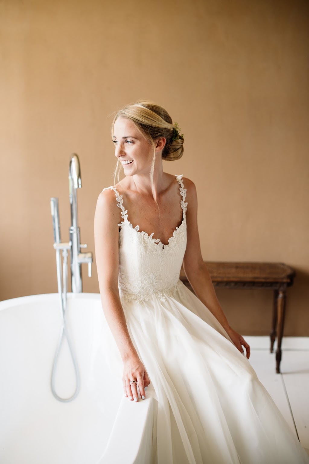 Maranda Elysse Photography | 24 Granville St, Barrie, ON L4N 3J9, Canada | Phone: (289) 338-8487