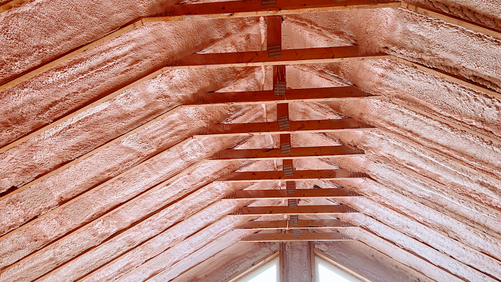 DJM Spray Foam Inc | 729 Fernhill Blvd, Oshawa, ON L1J 5K2, Canada | Phone: (905) 260-2392