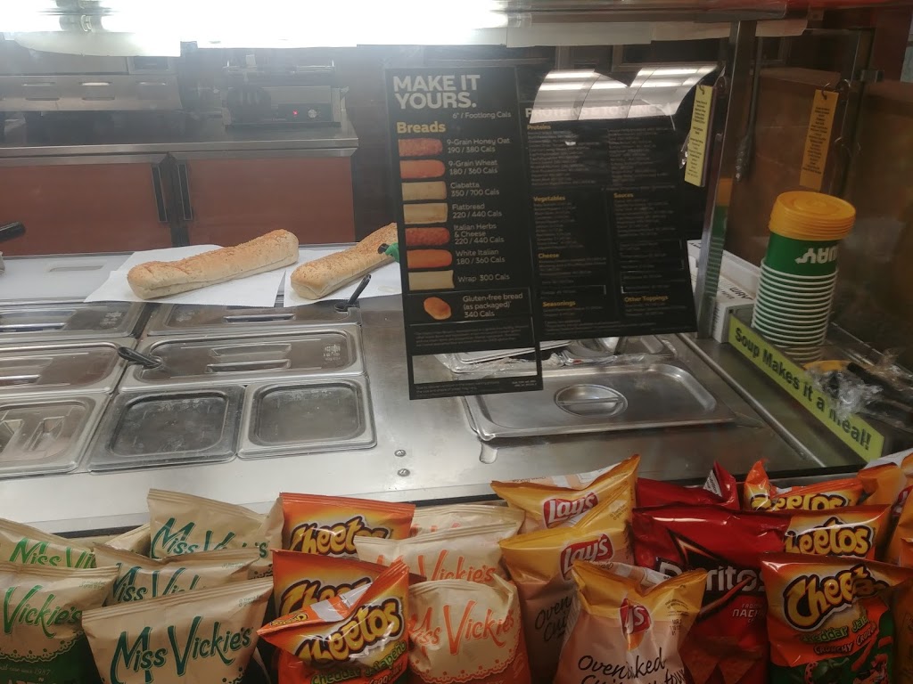 Subway | 815 Major Mackenzie Dr E Unit #14, Richmond Hill, ON L4C 9X2, Canada | Phone: (905) 508-6757