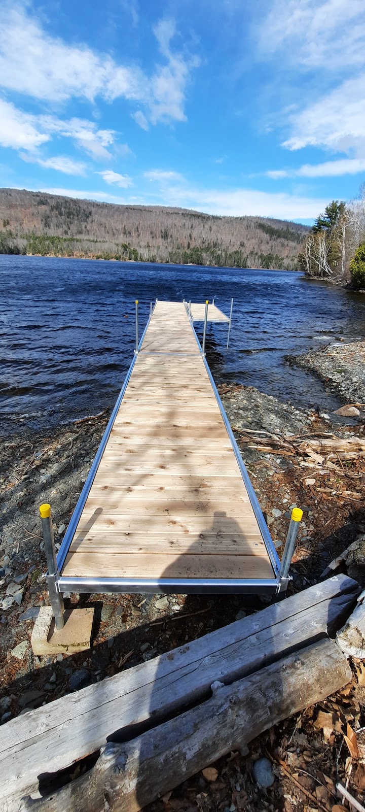 Eastern Townships Docks | 500 Boulevard de lHorizon, Waterloo, QC J0E 2N0, Canada | Phone: (450) 539-4334