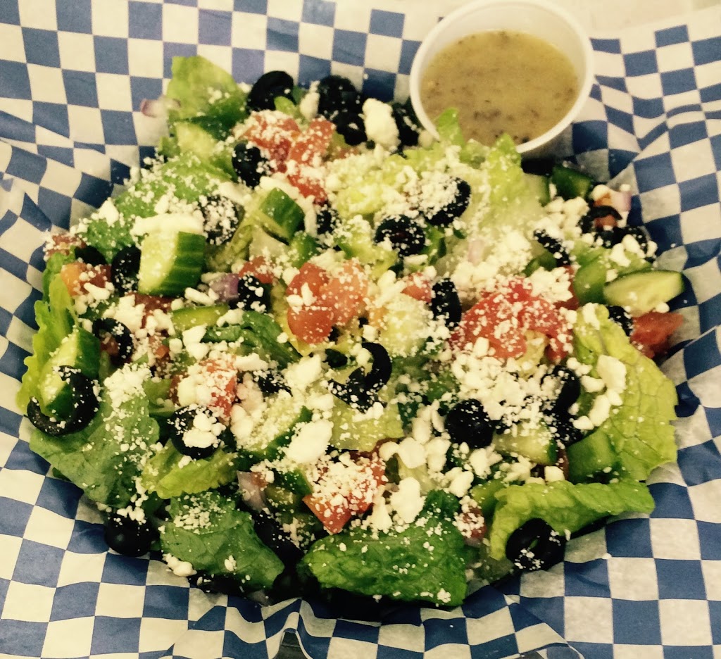 Fry-Days Restaurant & Lounge | 8156 E. PR 415 &, Highway 7, Teulon, MB R0C 3B0, Canada | Phone: (204) 886-3682