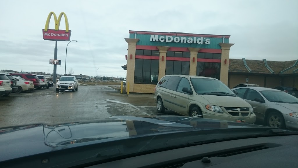 McDonalds | 7 Allen St, Weyburn, SK S4H 3N9, Canada | Phone: (306) 842-4660