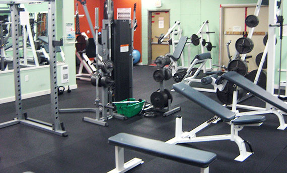Whibs Gym | 1217 Shuswap Ave, Sicamous, BC V0E 2V0, Canada | Phone: (800) 208-9244