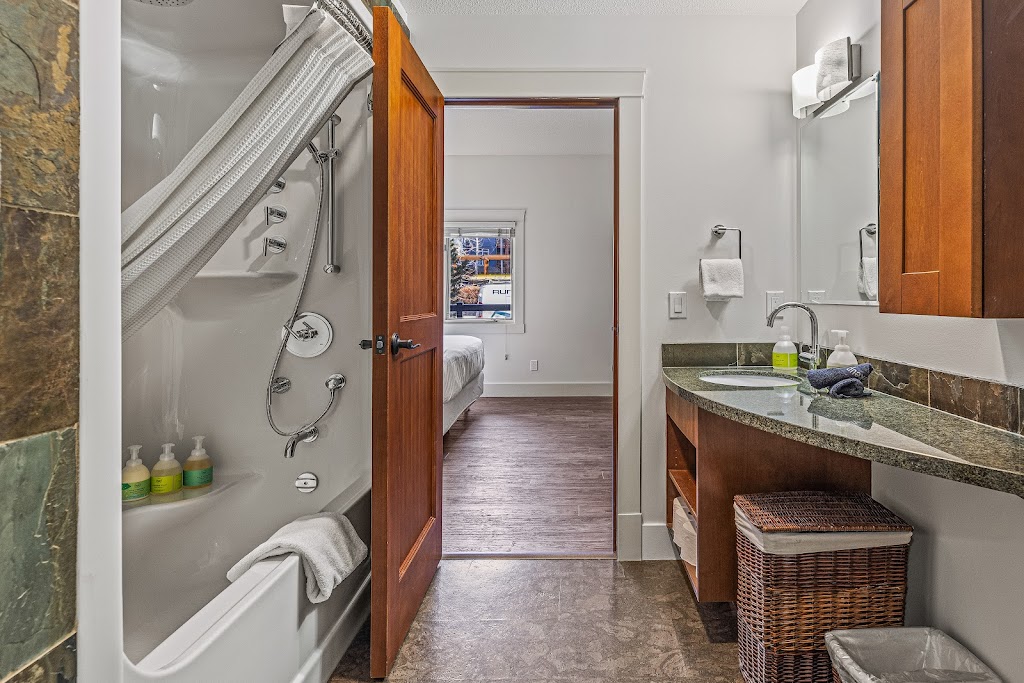 THE BEARS DEN by BOW Vacation Property Management | 173 Kananaskis Way, Canmore, AB T1W 0A3, Canada | Phone: (403) 401-9343