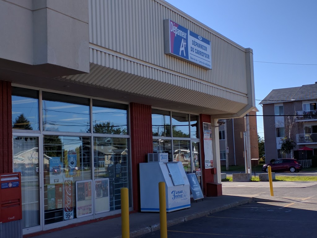 Depanneur Du Carrefour Enr | 2800 Boulevard Thibeau, Trois-Rivières, QC G8T 1G2, Canada | Phone: (819) 373-2121