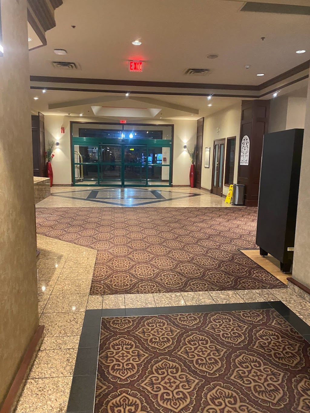 Riviera Plaza and Conference Centre Calgary Airport | 3515 26 St NE, Calgary, AB T1Y 7E3, Canada | Phone: (403) 250-8855