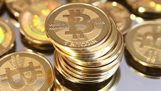 HODL Bitcoin ATM in Tomken Plaza G&G | 925 Rathburn Rd E Unit 11, Mississauga, ON L4W 4C3, Canada | Phone: (416) 840-5444