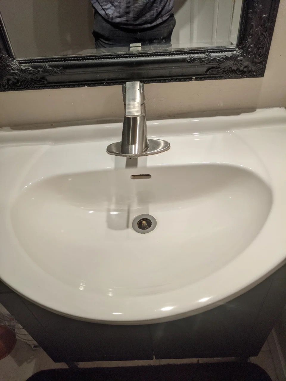 Zezo Cleaning Services | 2559 Parkview Ln #204, Port Coquitlam, BC V3C 6M1, Canada | Phone: (778) 632-1444