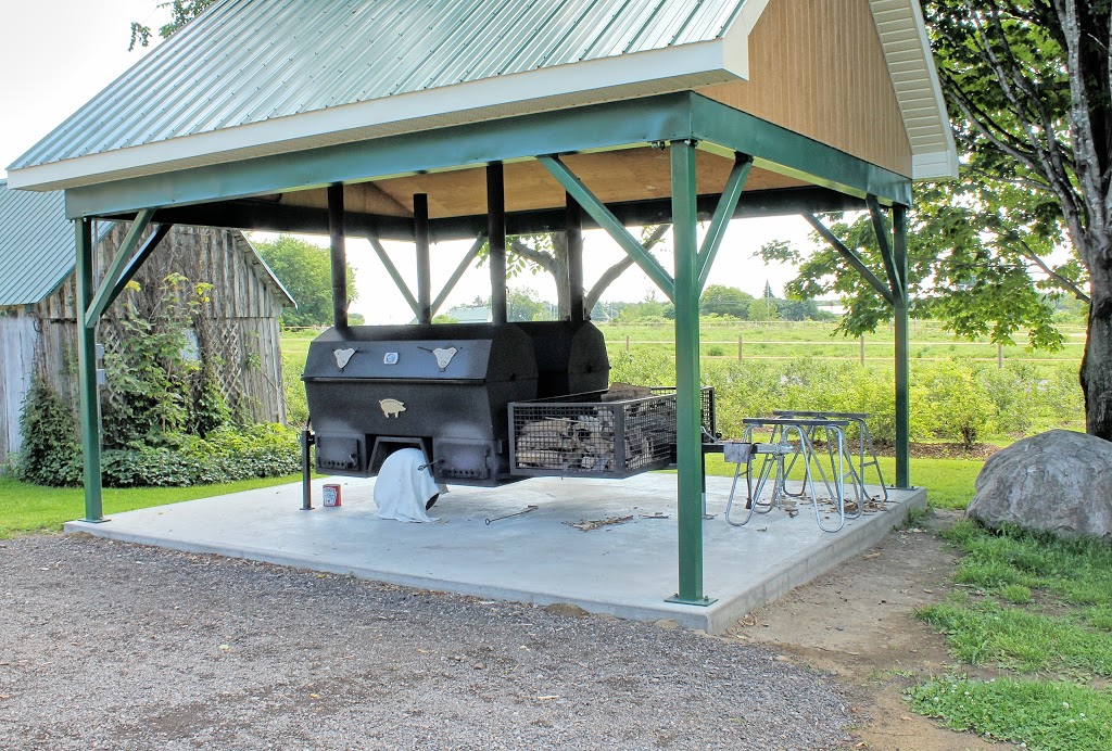 Boucherie Au Pignon Vert | l RR 1, 290 Rang de lÉglise, Saint-Liguori, QC J0K 2X0, Canada | Phone: (450) 754-2764
