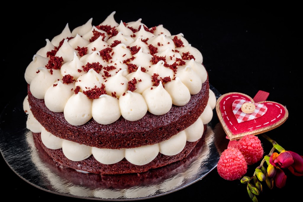 Casa Romana Sweets Boutique | 609 Ford Dr 601 Unit A2, Oakville, ON L6J 7Z6, Canada | Phone: (905) 845-6688