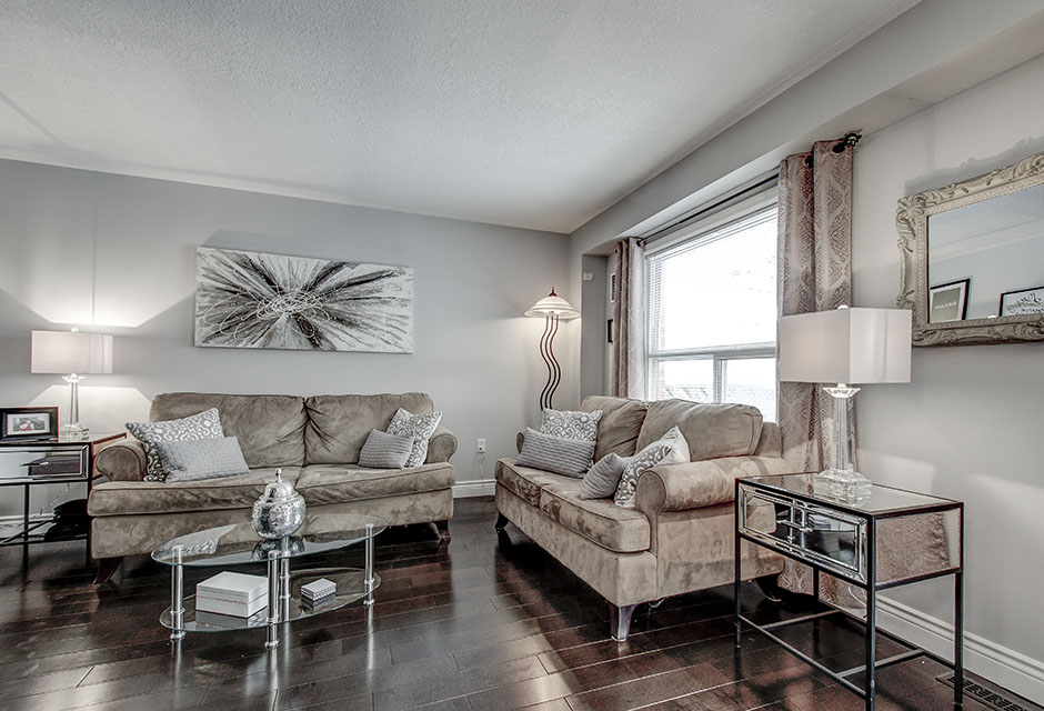 Forest Hill Real Estate Inc.: Alyssa Cohen | 9001 Dufferin St A9, Vaughan, ON L4J 0H7, Canada | Phone: (905) 695-6195