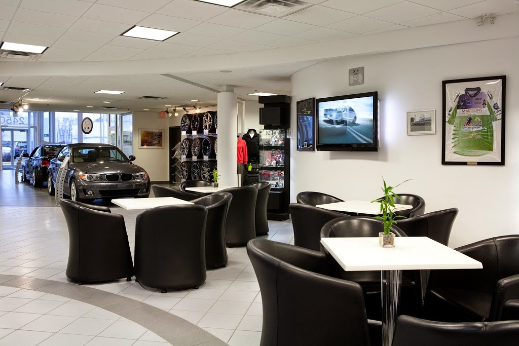 BMW Laval | 2450 Boulevard Chomedey, Laval, QC H7T 2X3, Canada | Phone: (450) 682-1212