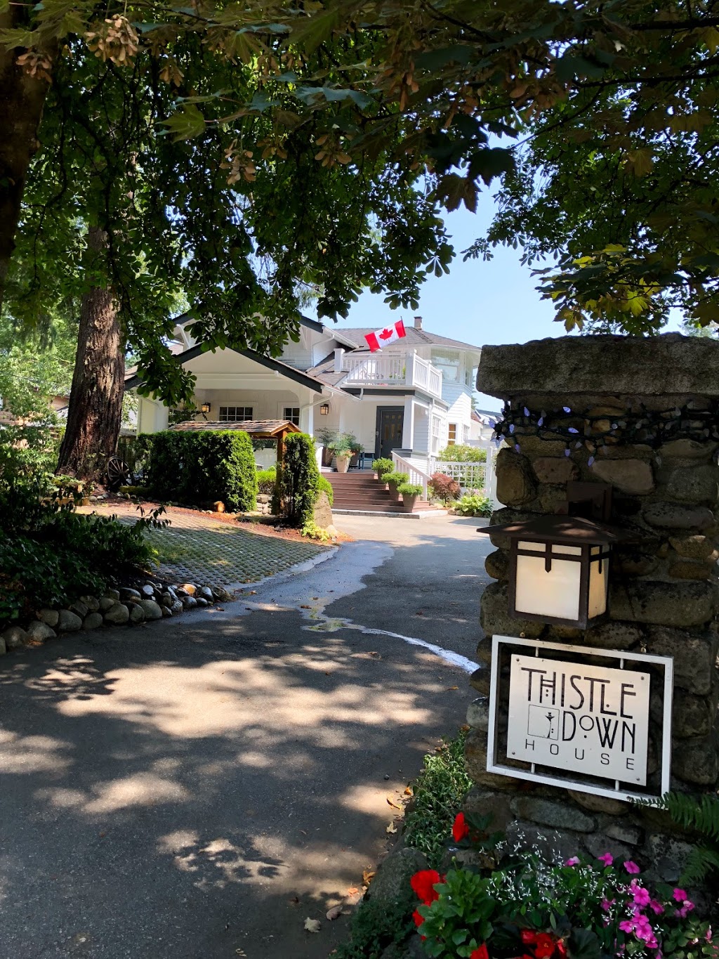 Thistledown House | 3910 Capilano Rd, North Vancouver, BC V7R 4J2, Canada | Phone: (604) 986-7173