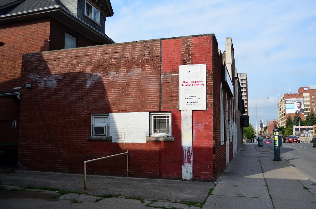 BMO Bank of Montreal | 1293 Bloor St W, Toronto, ON M6H 1P1, Canada | Phone: (416) 531-3561