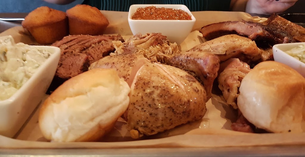 Le Barbacoa | 5994 Rue Saint-Laurent, Lévis, QC G6V 3P4, Canada | Phone: (418) 603-3339