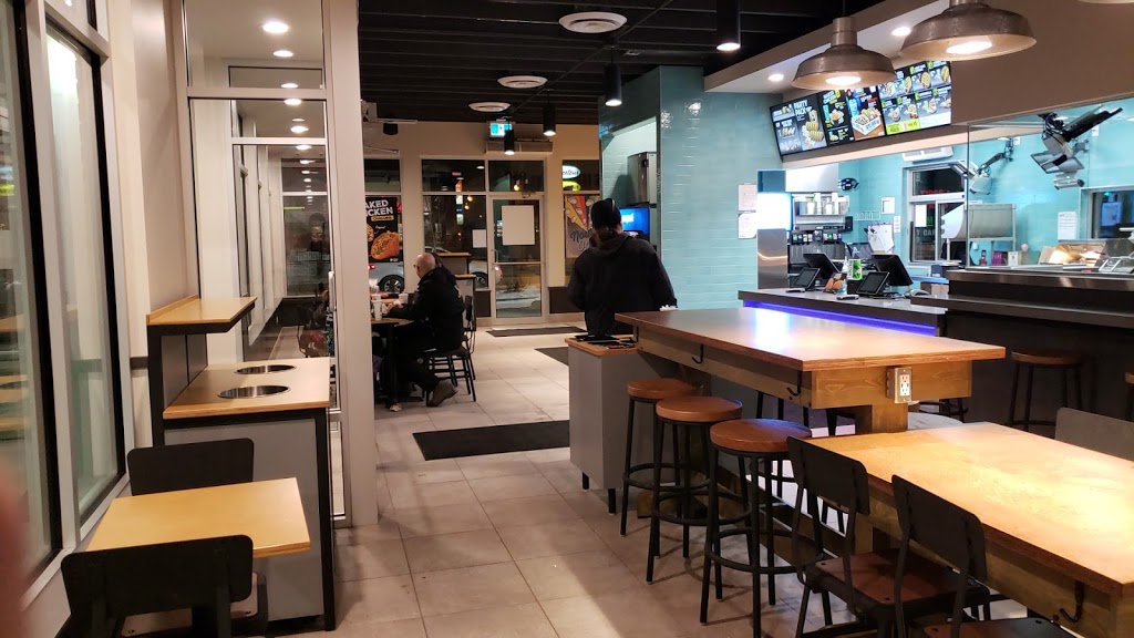 Taco Bell | 950 Melville St, Saskatoon, SK S7T 0C9, Canada | Phone: (306) 954-4992
