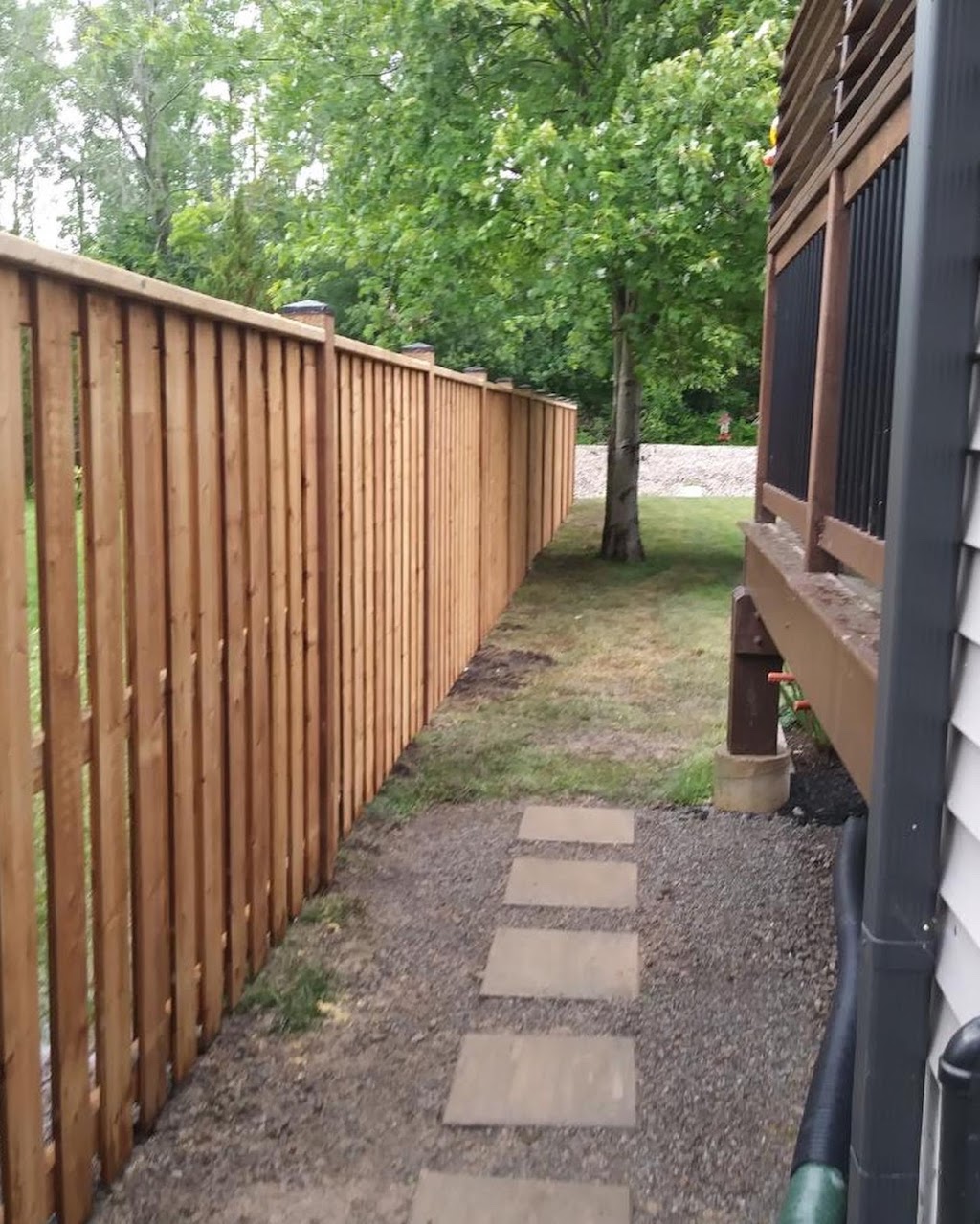 VanDuzen Fence & Post | 5966 Sherkston Rd, Sherkston, ON L0S 1R0, Canada | Phone: (905) 941-0991