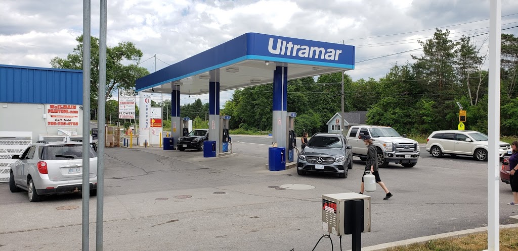 Ultramar | 3343 Lakefield Rd, Lakefield, ON K0L 2H0, Canada | Phone: (705) 652-7999